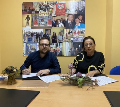 Acigu CCA firma un convenio con “Tu Consultor de Internet” para ofrecer descuentos exclusivos en servicios de marketing digital